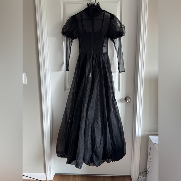 Elegant Black Wednesday Addams inspired Evening Gown - Picture 3 of 16